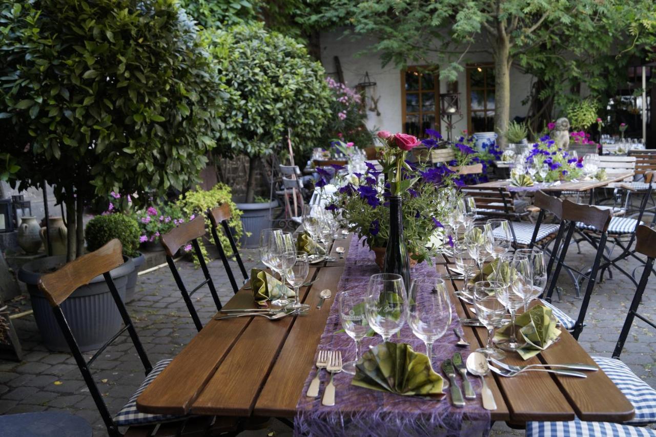 Winzerhof Gietzen Hotel Hatzenport Eksteriør billede