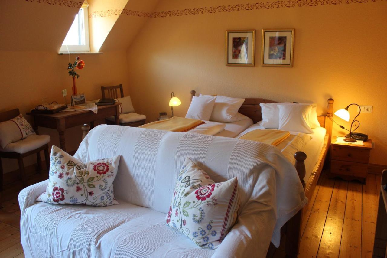 Winzerhof Gietzen Hotel Hatzenport Eksteriør billede